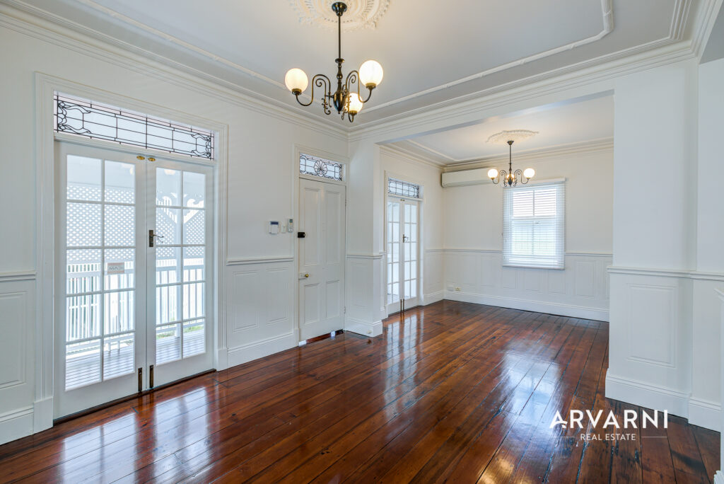 ad1bd9c1c68fc1114b29ba56c5a2d1e9.98bradleyst-small